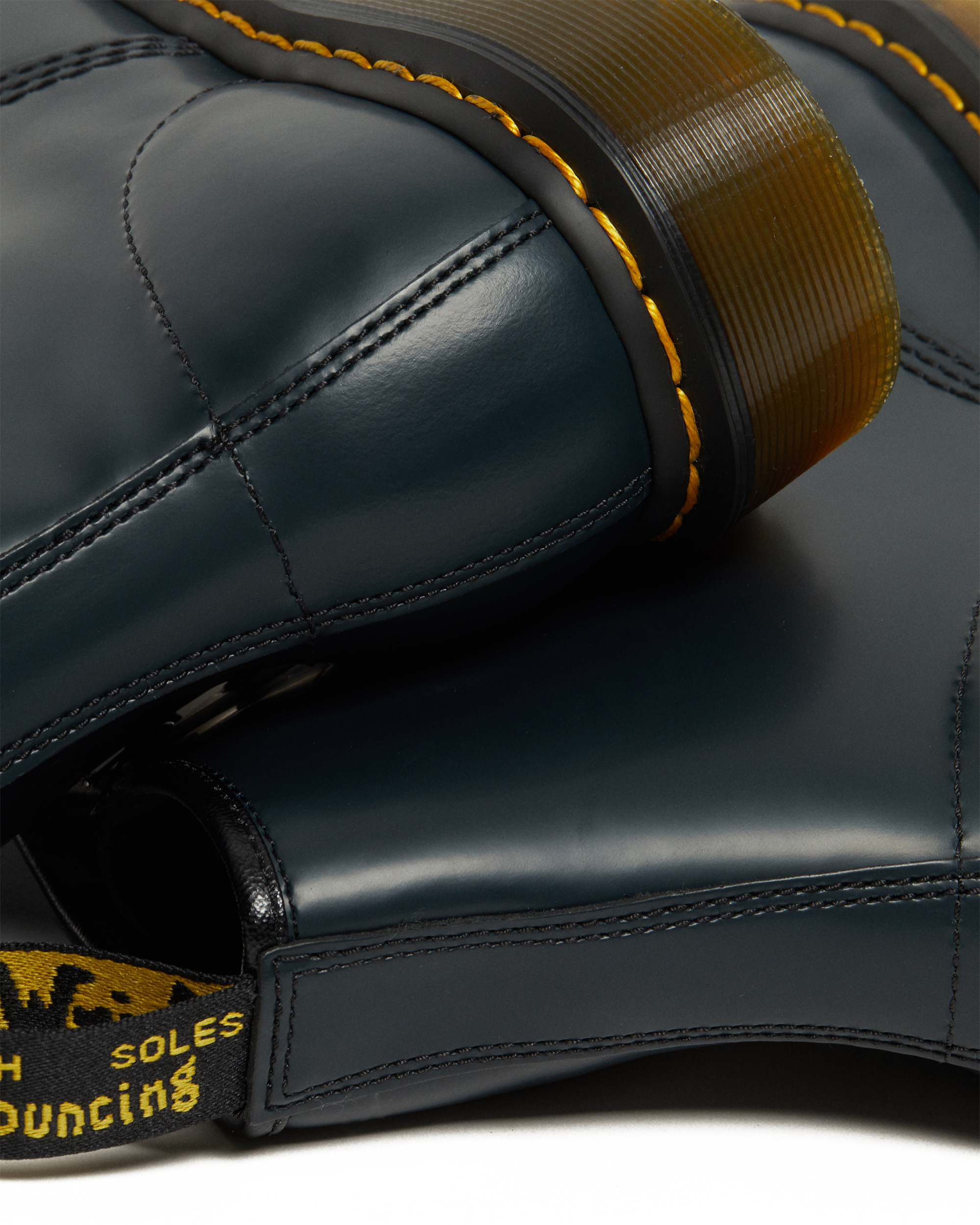 1460 Smooth Leather Lace Up Boots