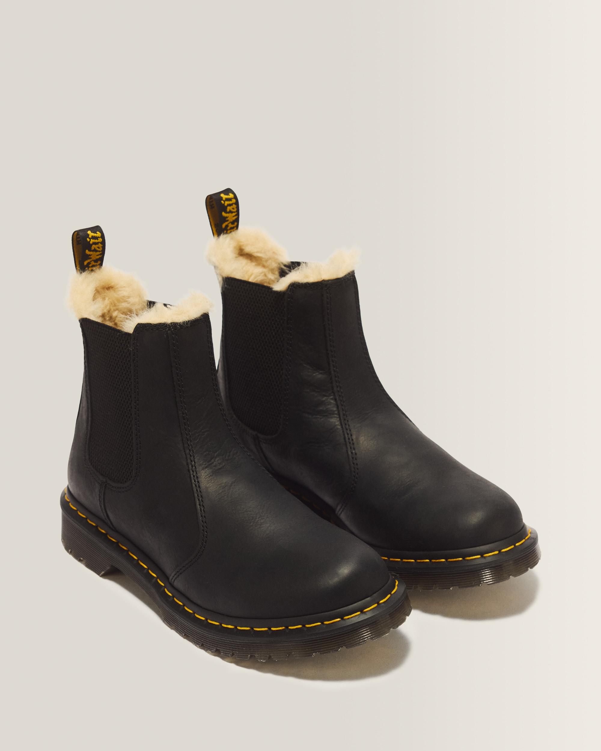 2976 Women's Faux Fur Lined Chelsea Boots