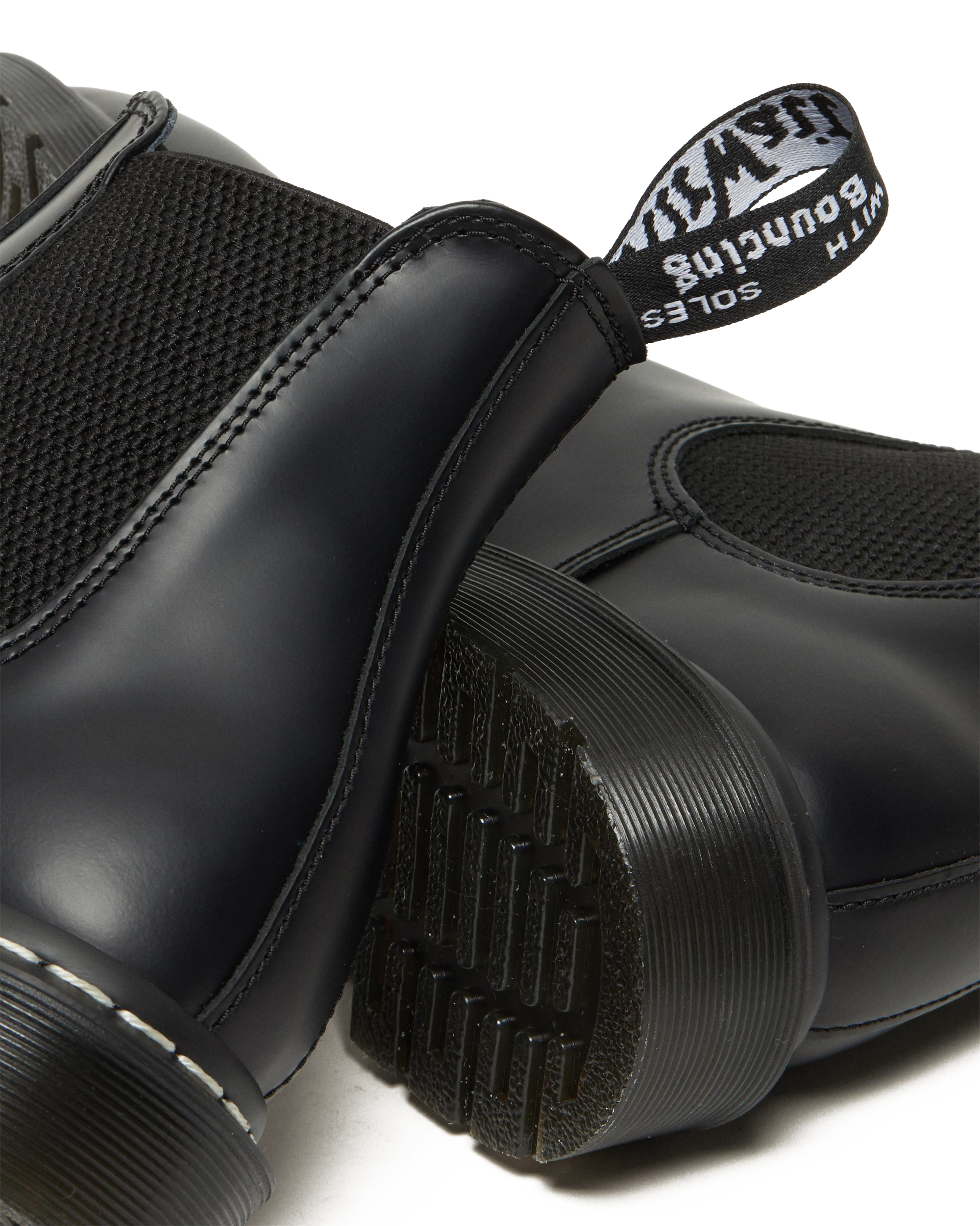 2976 Contrast Leather Chelsea Boots
