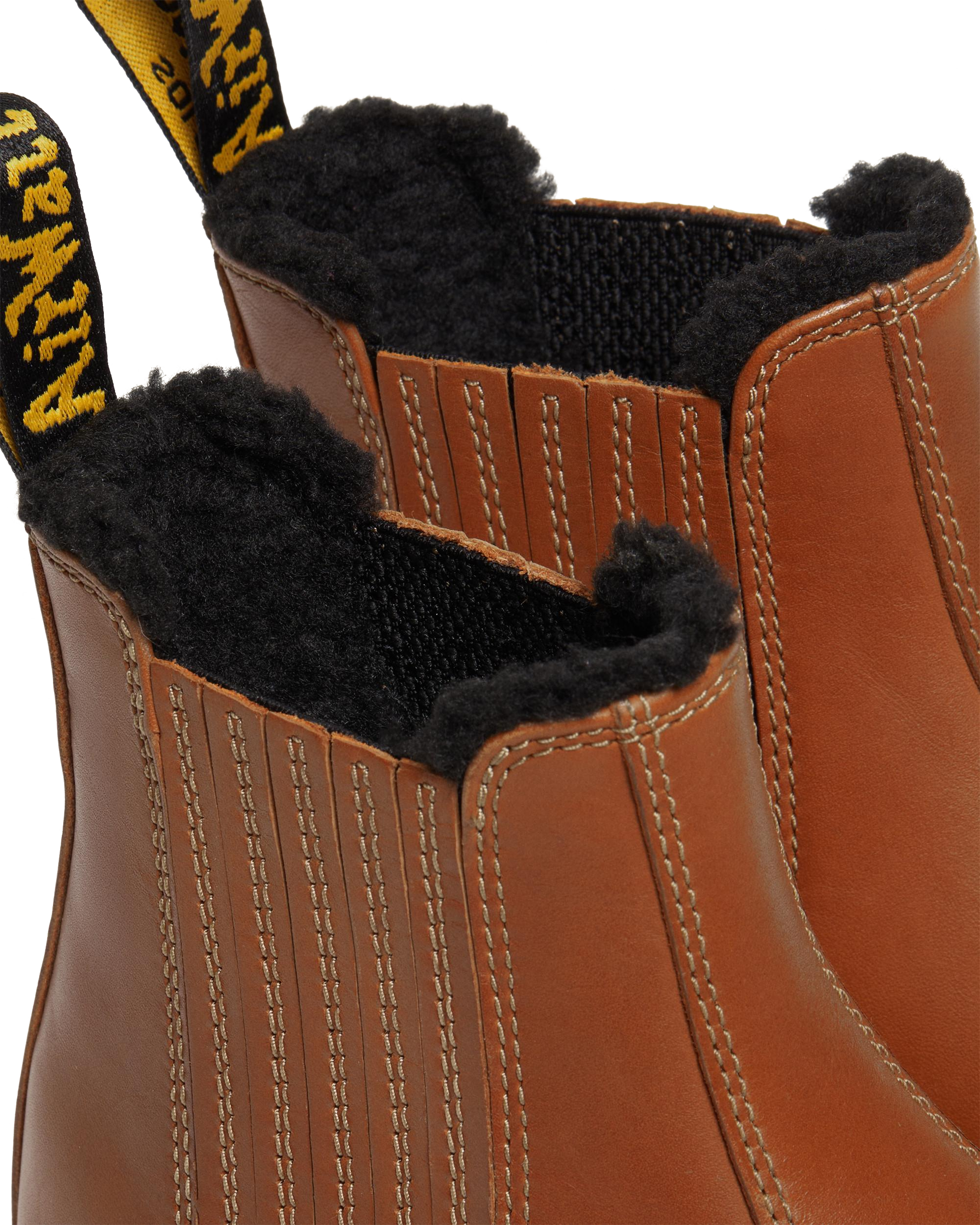 2976 DM's Wintergrip Leather Chelsea Boots