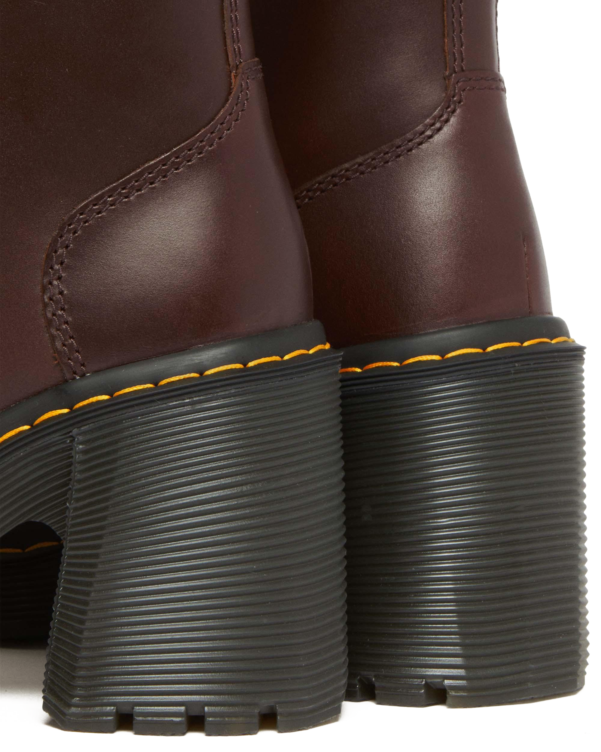 Jesy Dark Brown Classic Pull Up