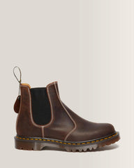 2976 Made in England Wax Commander Chelsea Boots