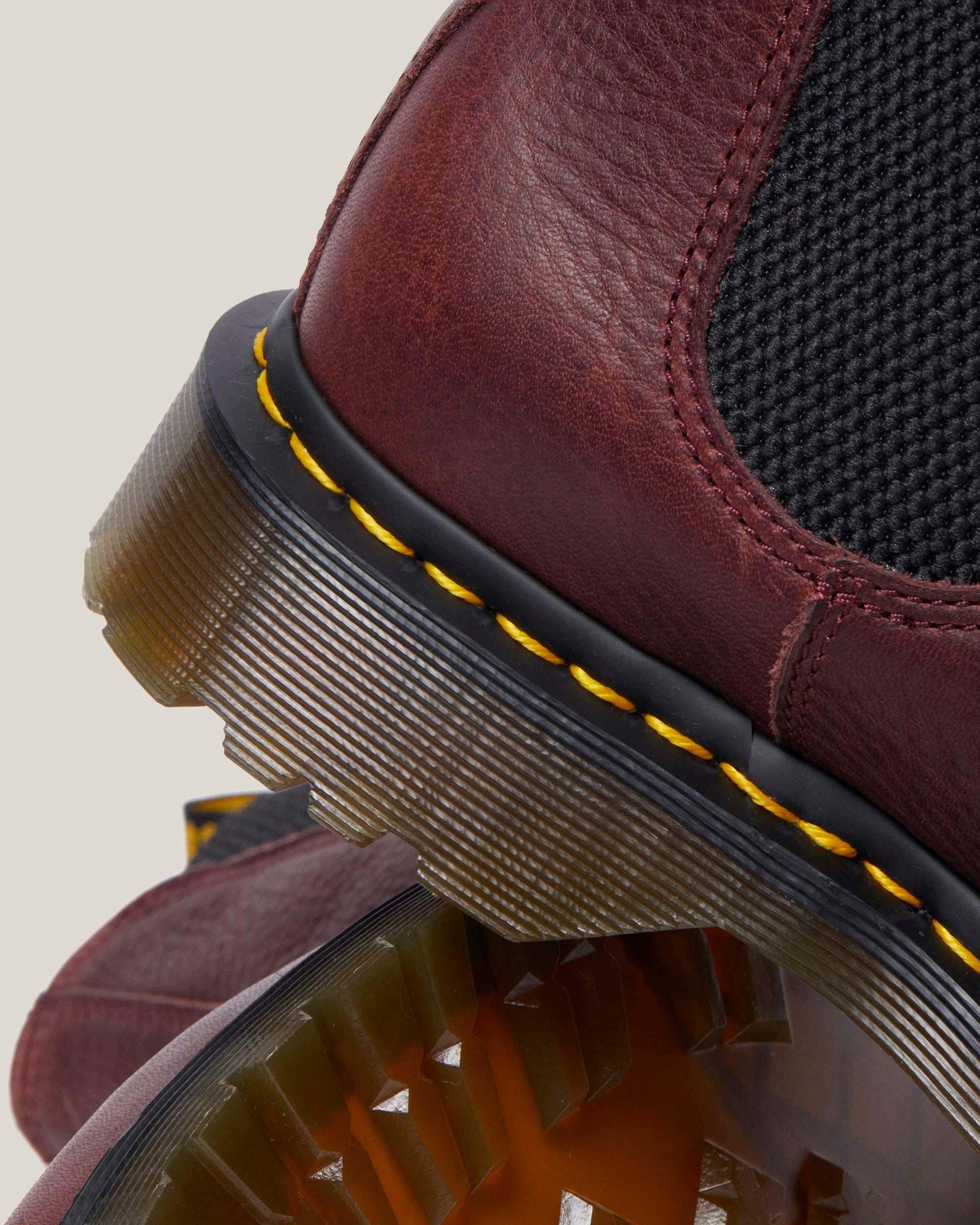 2976 Grizzly Fleece Lined Chelsea Boots
