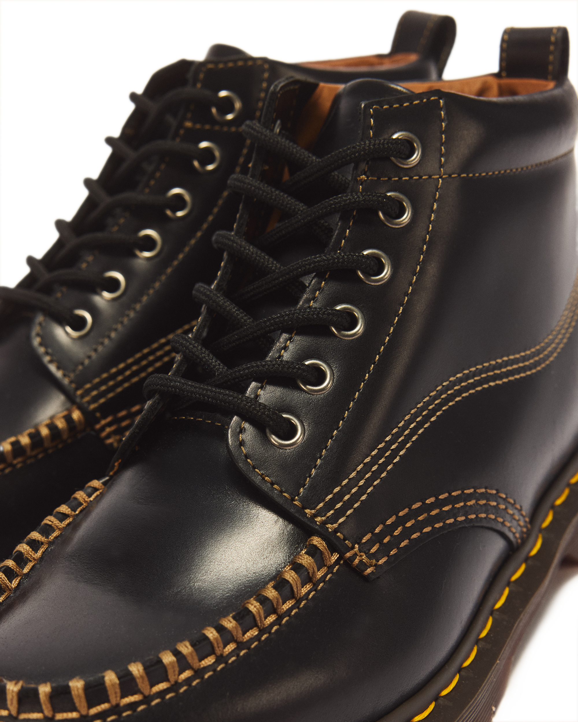 LOWELL CHUKKA MOC TOE LEATHER ANKLE BOOTS